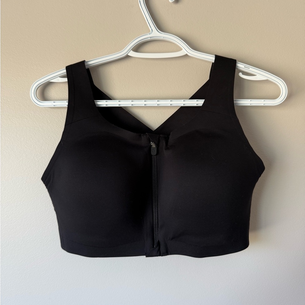lululemon athletica Black Racerback Sports Bra with Front Zipper